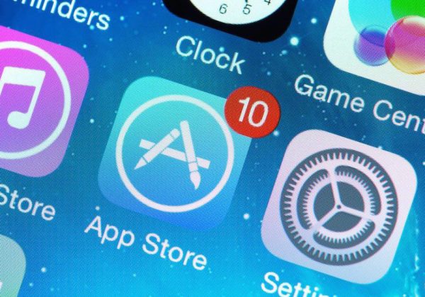 چرا اپل (Apple) اپلیکیشن های ایرانی را از اپ استور (App Store) حذف میکند؟